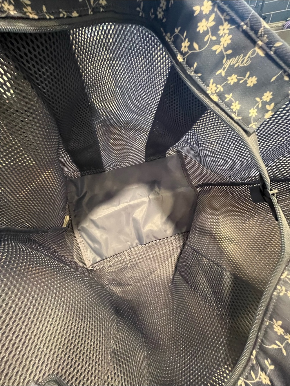 Pink by Victoria Secret 
Mesh Bag
Blue with White Flowers - Picture 4 of 9